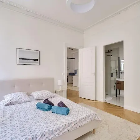 Renovated 1br Flat Near L Pradel Metro Station